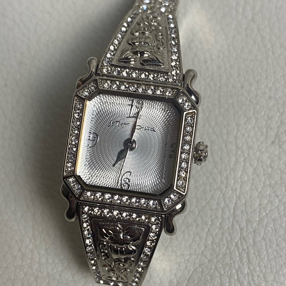 Elegant vintage Betsy Johnson Silver Women's art deco style rhinestone Watch - Picture 1 of 4